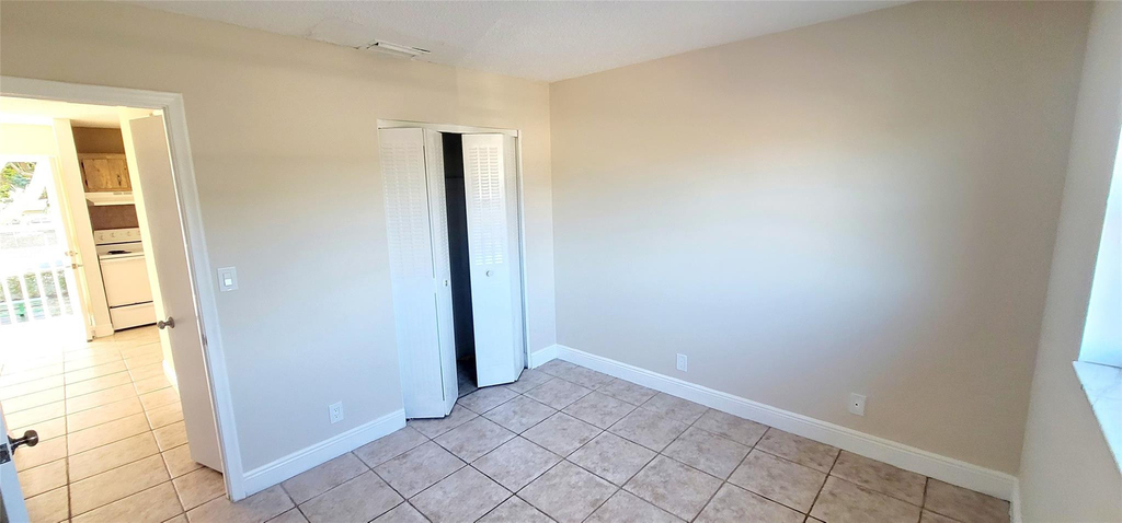5192 Ne 6th Avenue - Photo 13