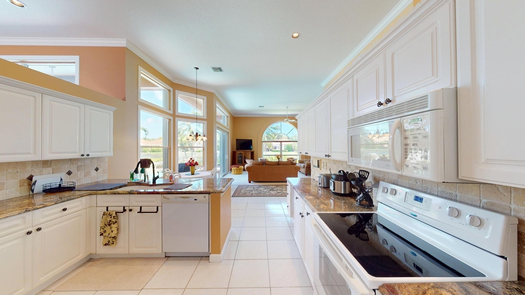 71 Cayman Place - Photo 19