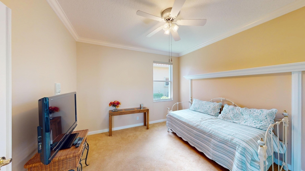 71 Cayman Place - Photo 34