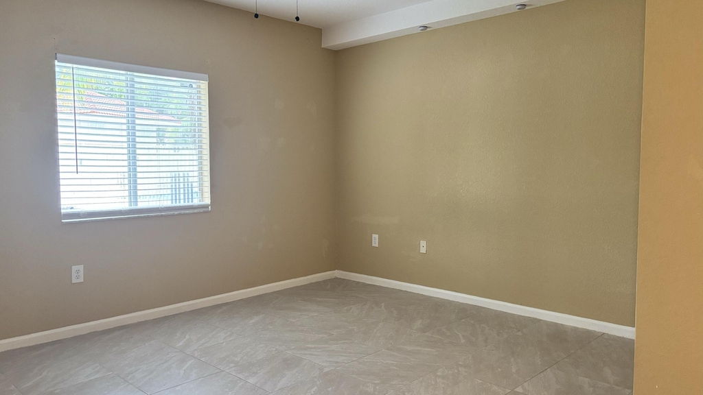 1103 Golden Lakes Boulevard - Photo 12