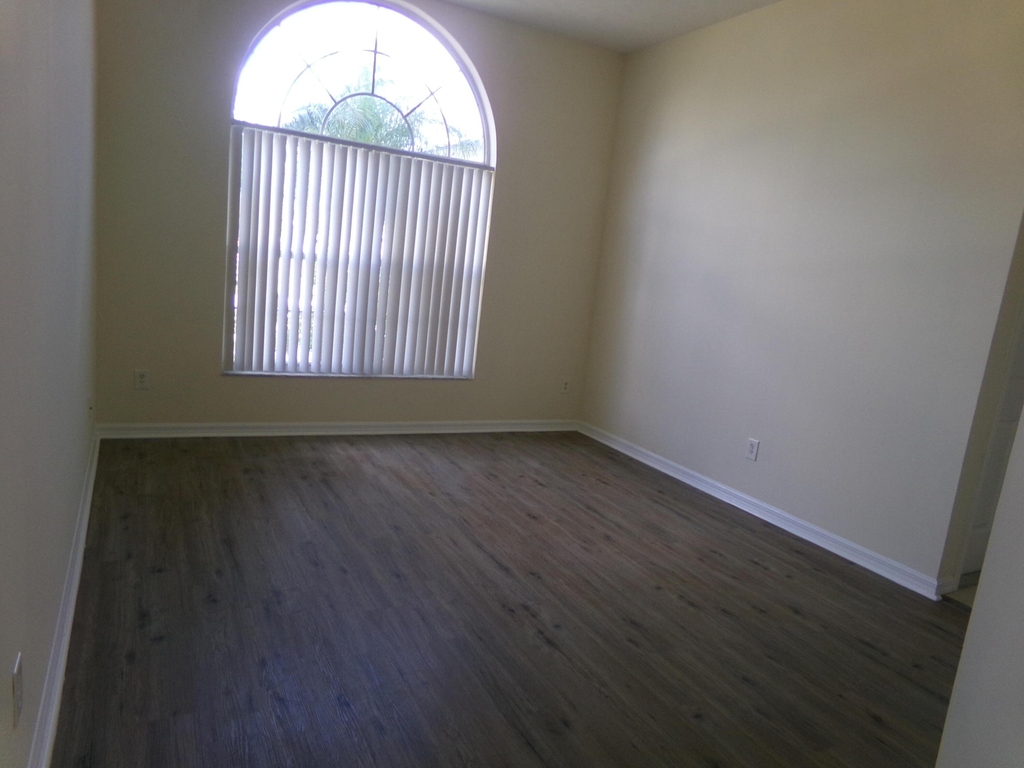 3014 Sw Segovia Street - Photo 5