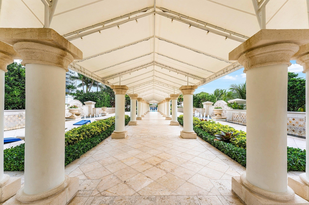 6000 Island Boulevard - Photo 32