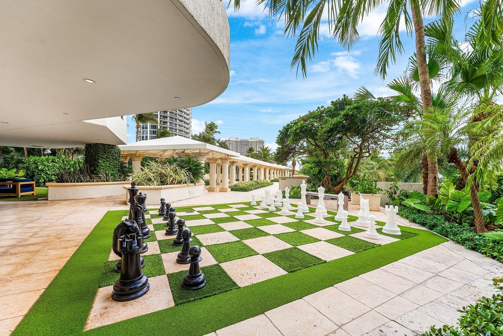 6000 Island Boulevard - Photo 48
