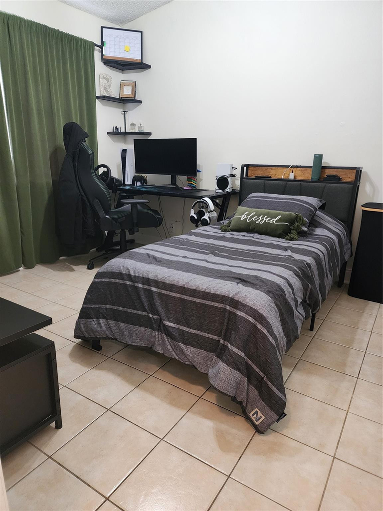 624 Nw 47th Street - Photo 9