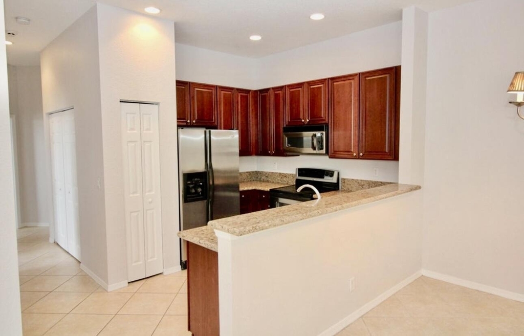 4930 Bonsai Circle - Photo 2