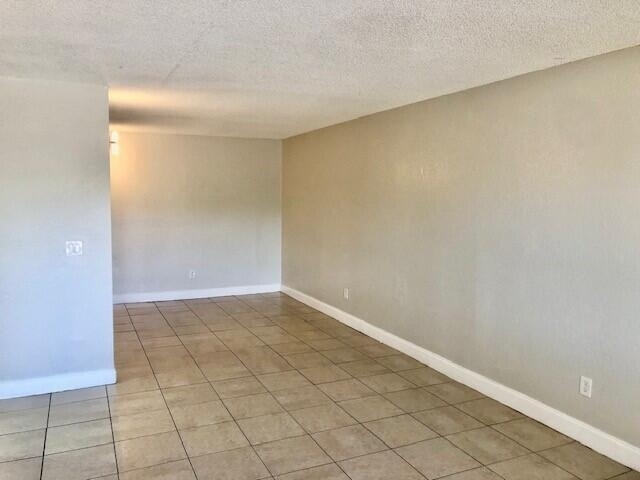 6043 10th Avenue N - Photo 3