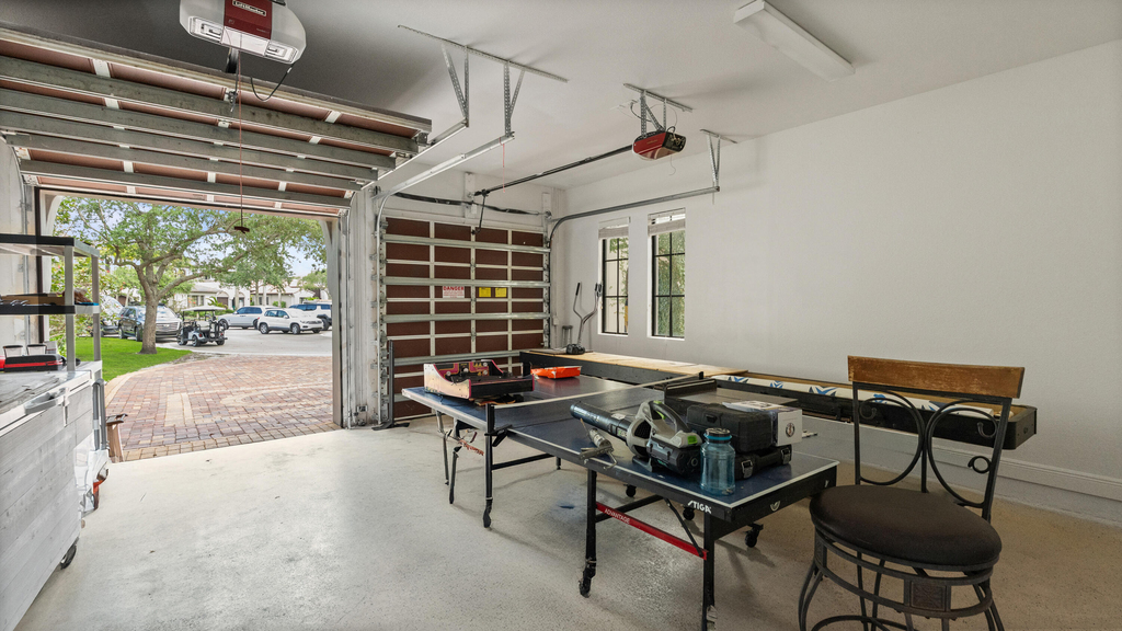 9521 Eden Manor - Photo 64