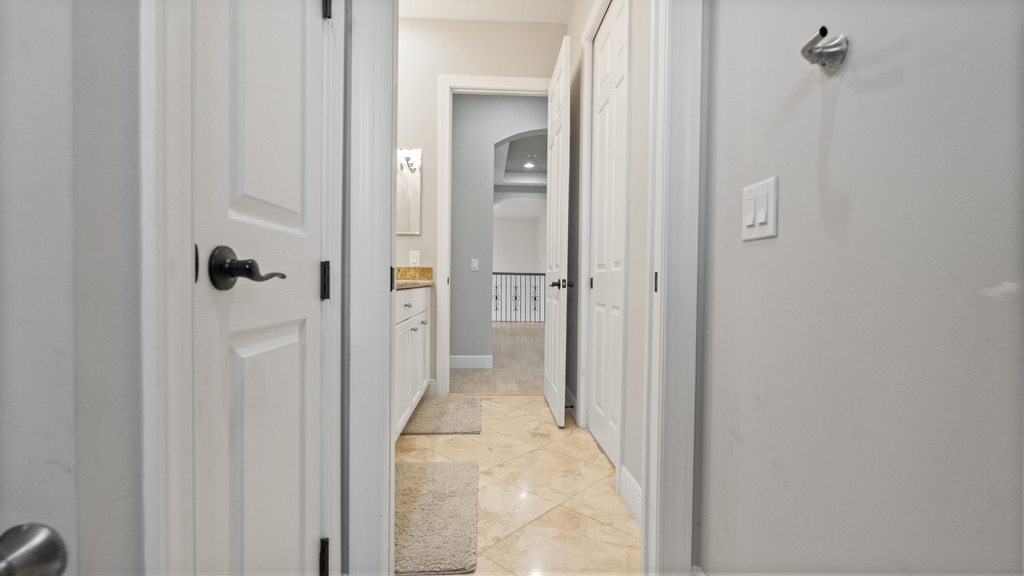 9521 Eden Manor - Photo 73