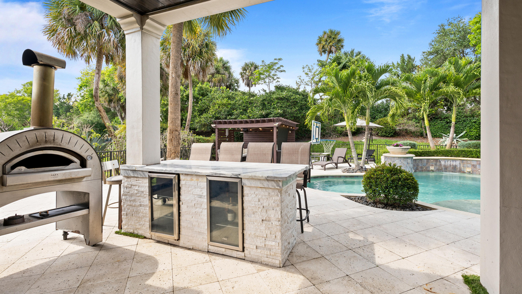 9521 Eden Manor - Photo 42