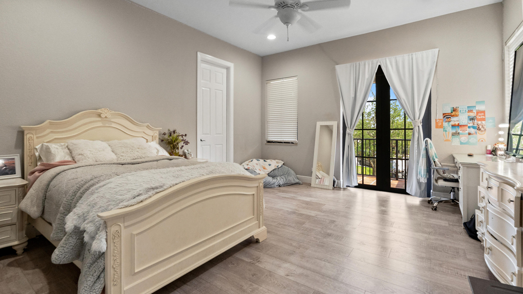 9521 Eden Manor - Photo 78
