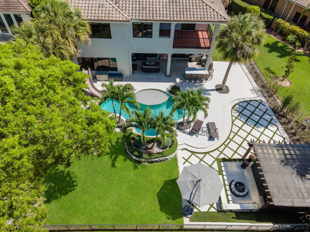 9521 Eden Manor - Photo 6