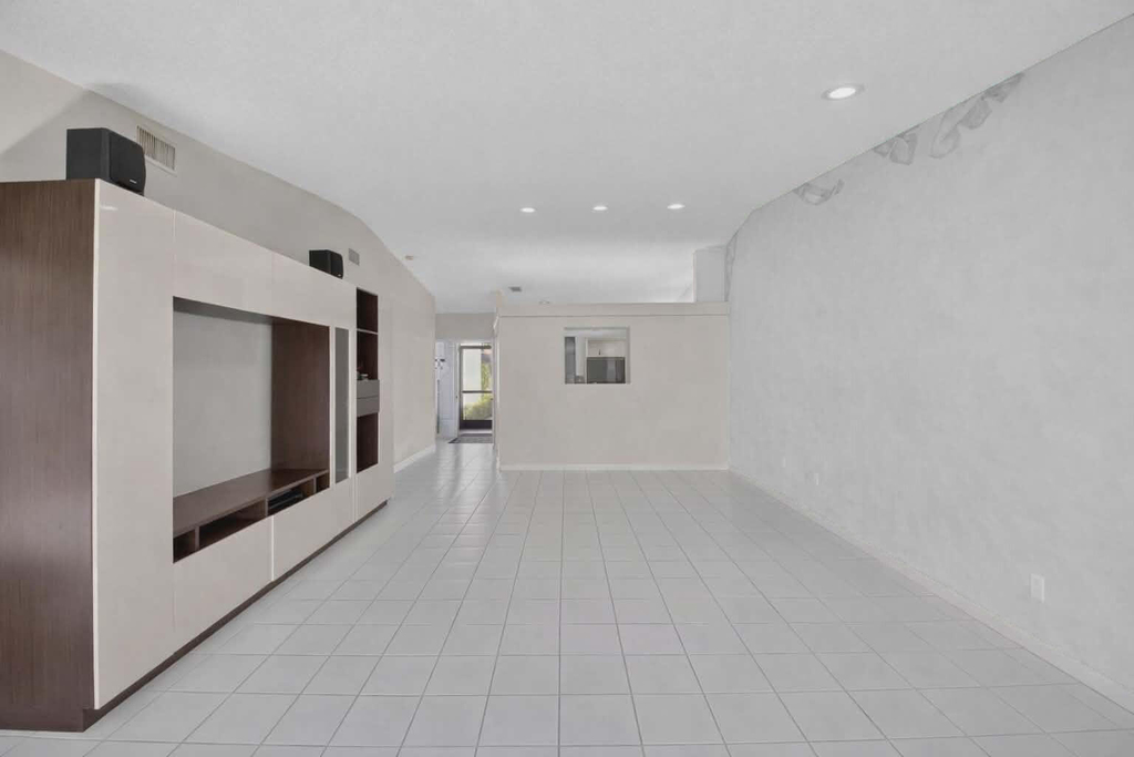 8146 Windgate Drive - Photo 6