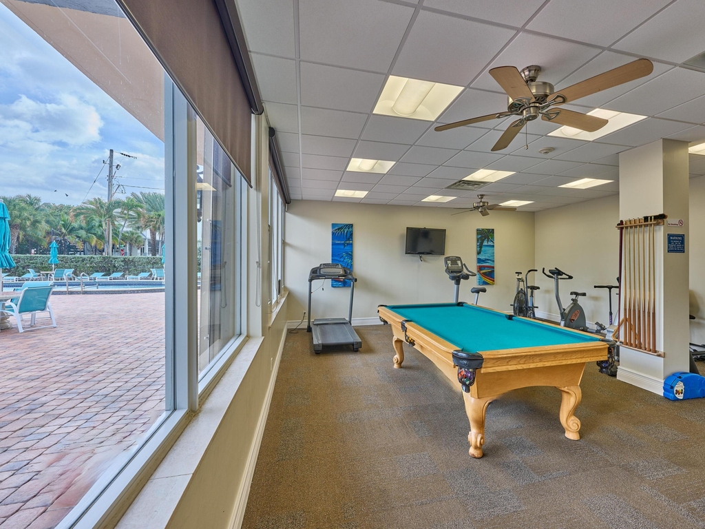 305 N Pompano Beach Boulevard - Photo 31