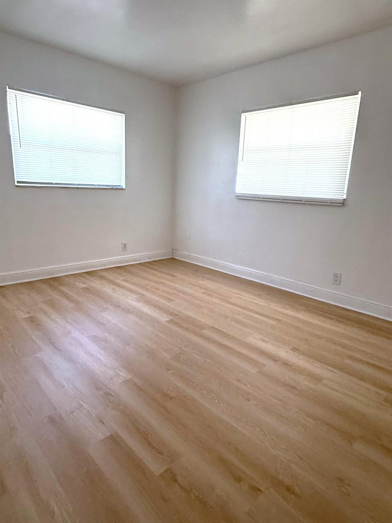 4130 Nw 31st Terrace - Photo 8
