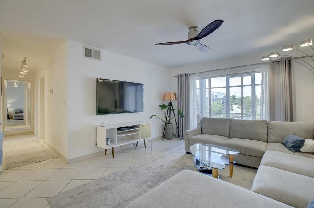 3020 Ne 16th Avenue - Photo 4