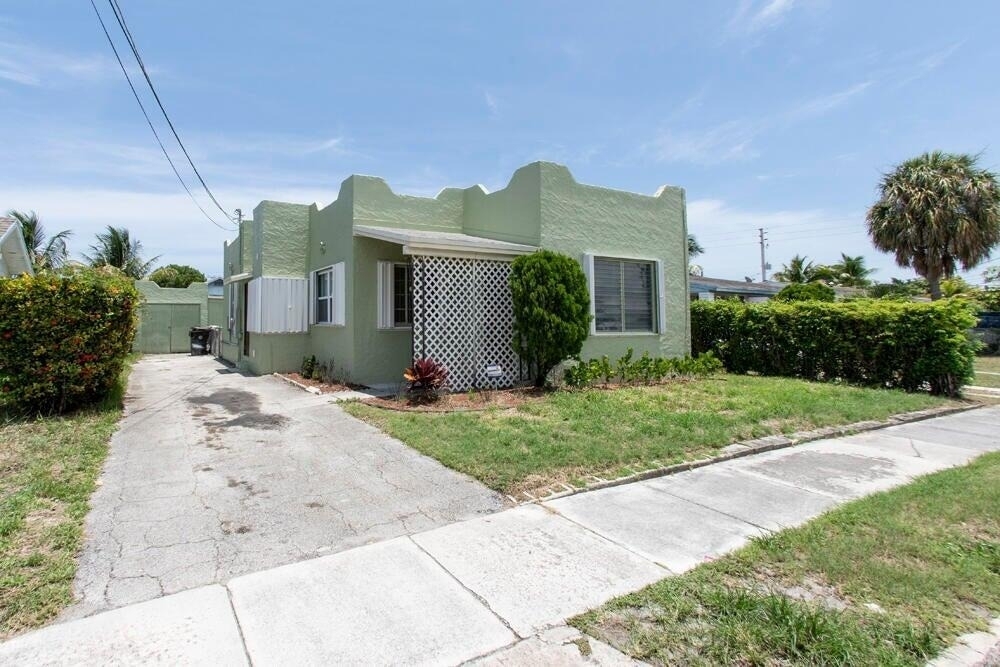 4116 Virginia Terrace - Photo 24