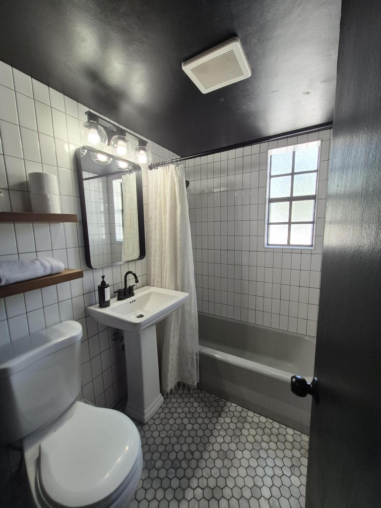 1007 Se 2nd Court - Photo 6