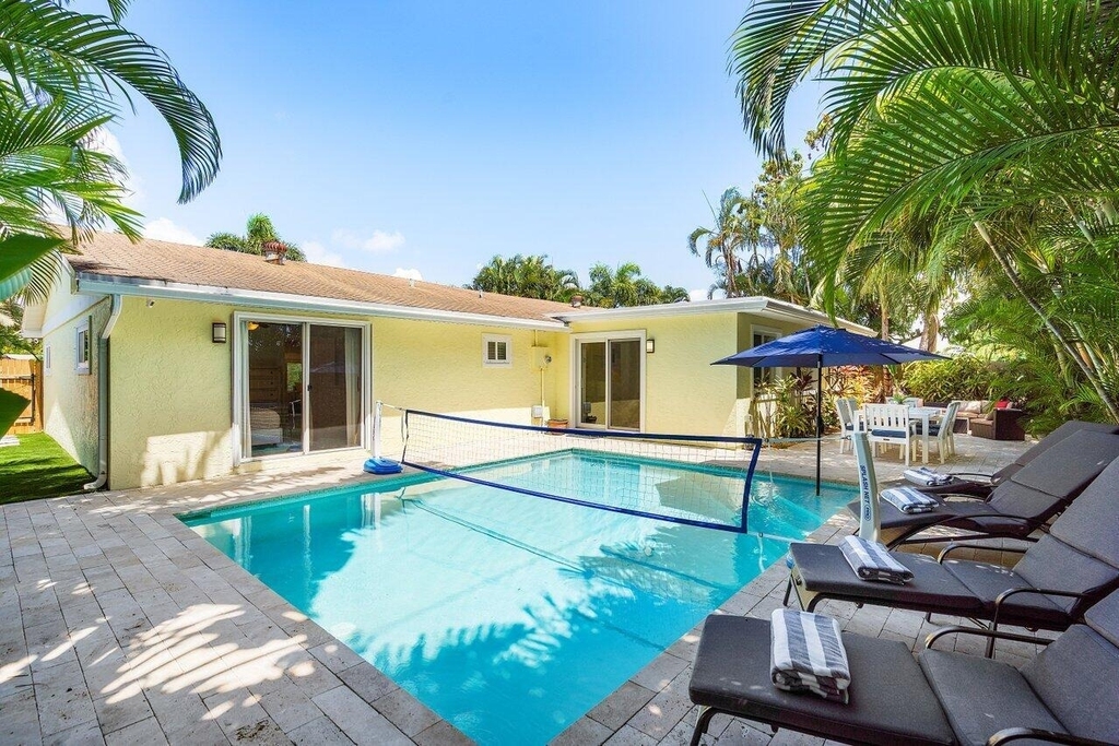 671 Lindell Boulevard - Photo 36