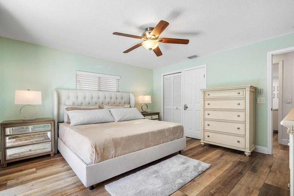 671 Lindell Boulevard - Photo 27