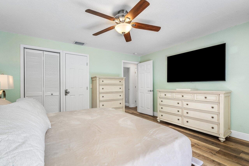 671 Lindell Boulevard - Photo 28