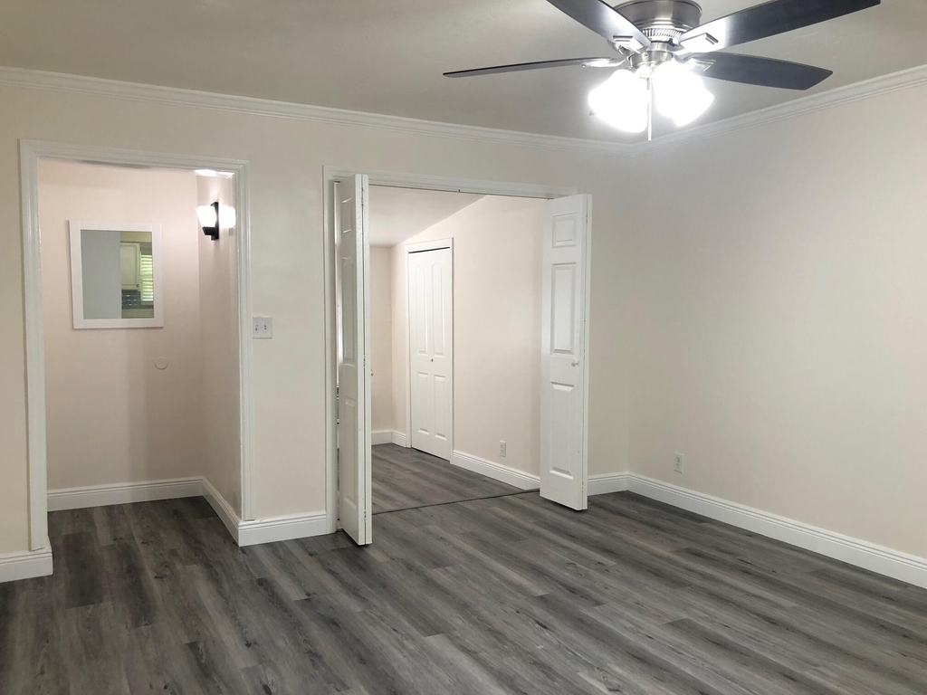 3205 Ne 9th Street - Photo 14