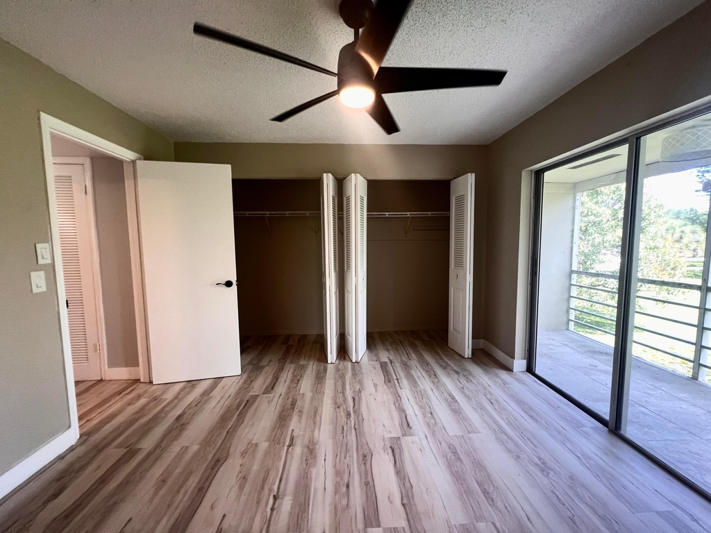 176 Sussex I - Photo 14