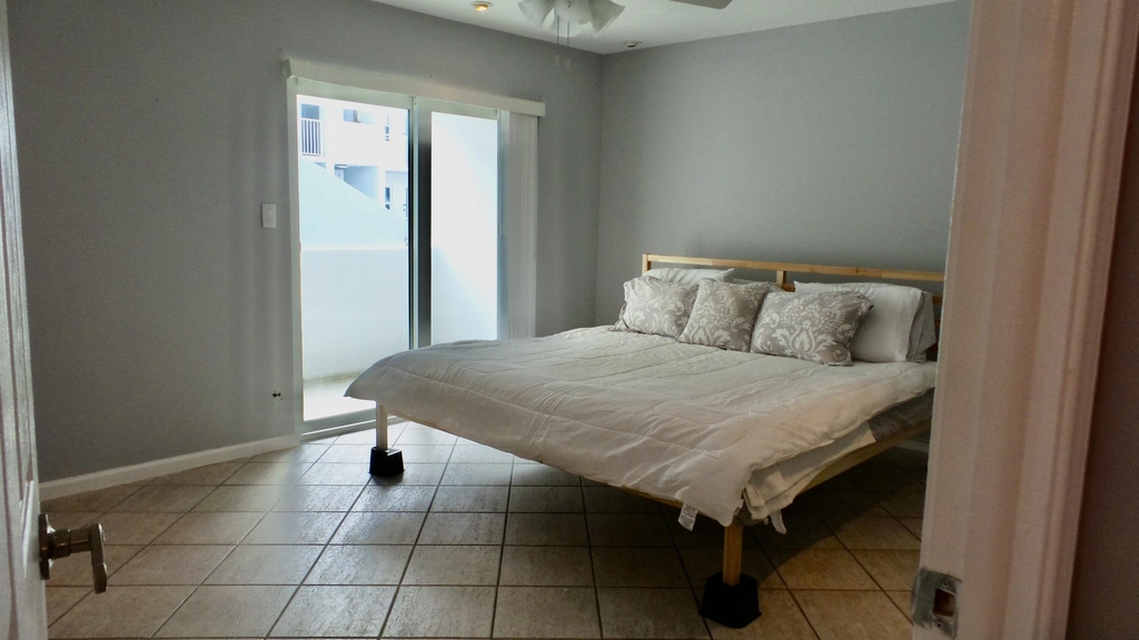 2850 Ne 14th Street Causeway - Photo 11