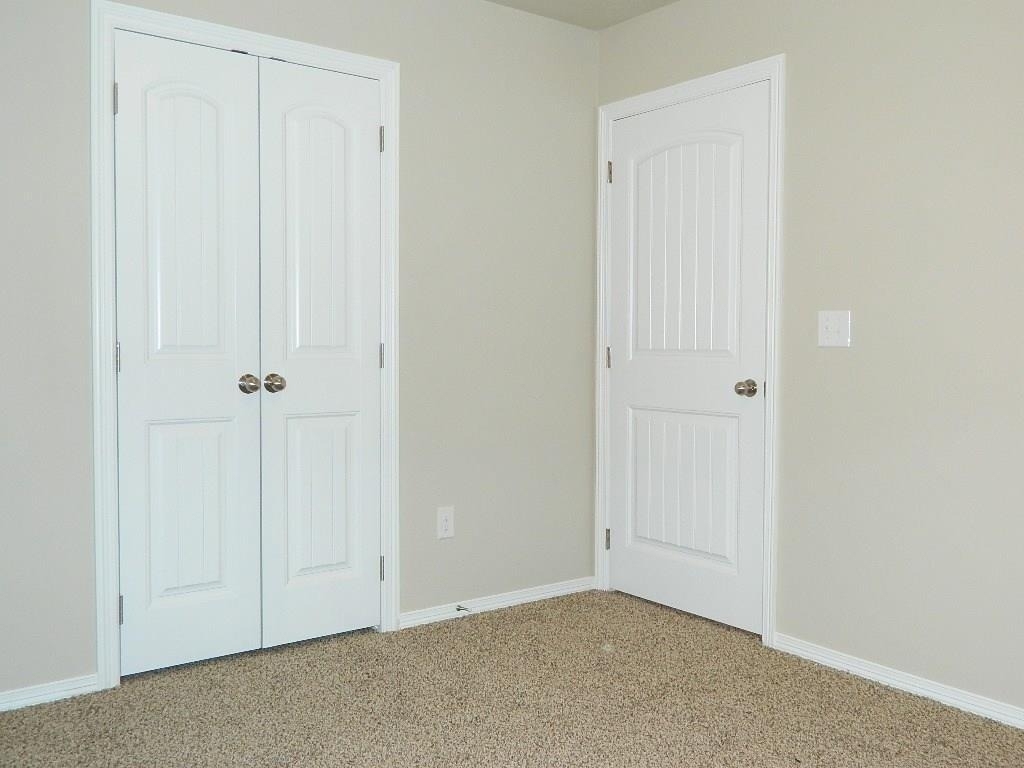 204 Saint Charles Way - Photo 10