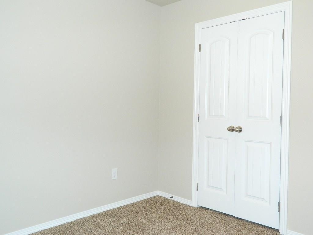 204 Saint Charles Way - Photo 13