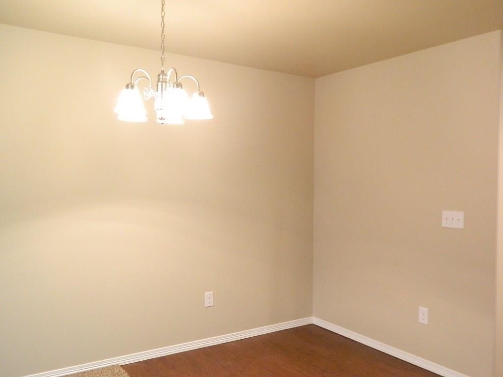204 Saint Charles Way - Photo 7