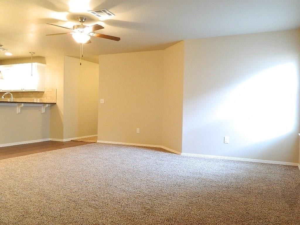 204 Saint Charles Way - Photo 18