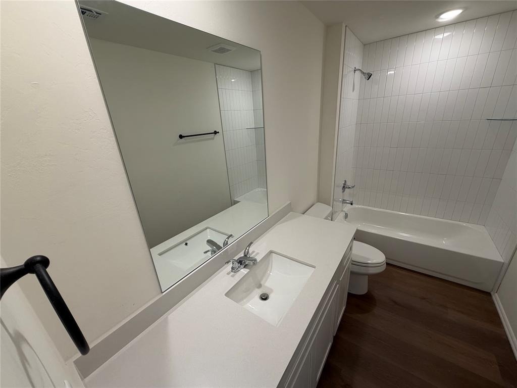 301 Aaran Way - Photo 11