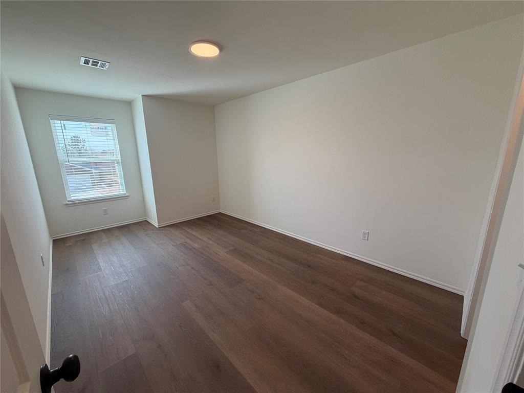 301 Aaran Way - Photo 8