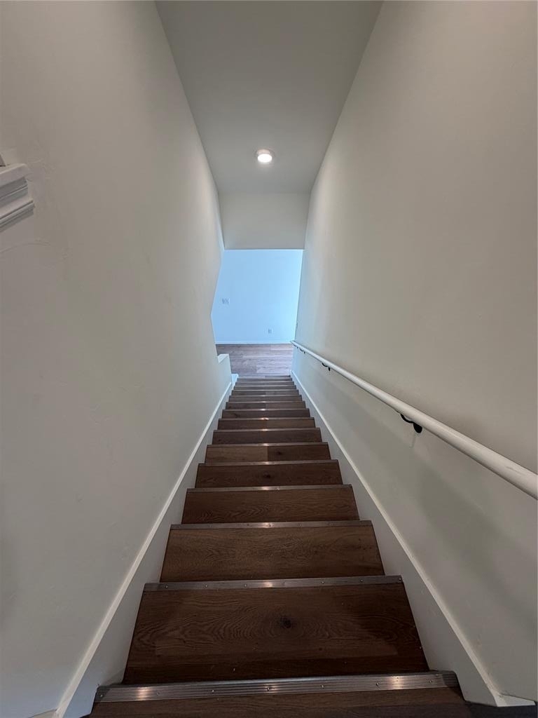 301 Aaran Way - Photo 4