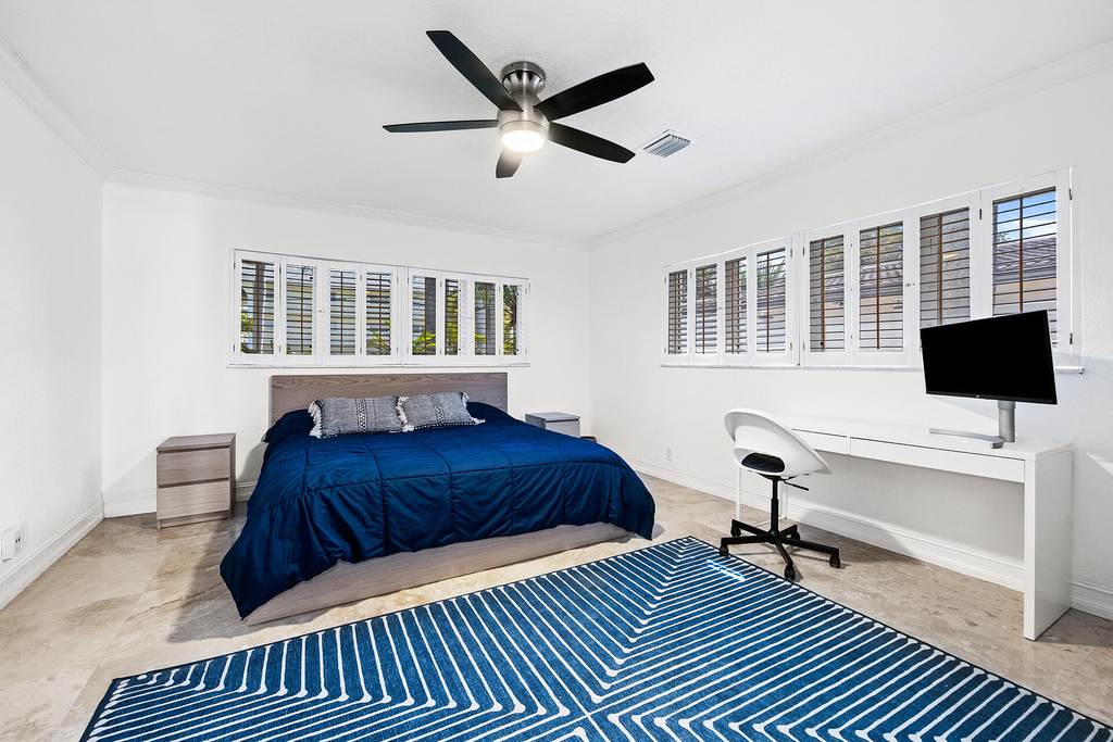 4761 Bayview Drive - Photo 9