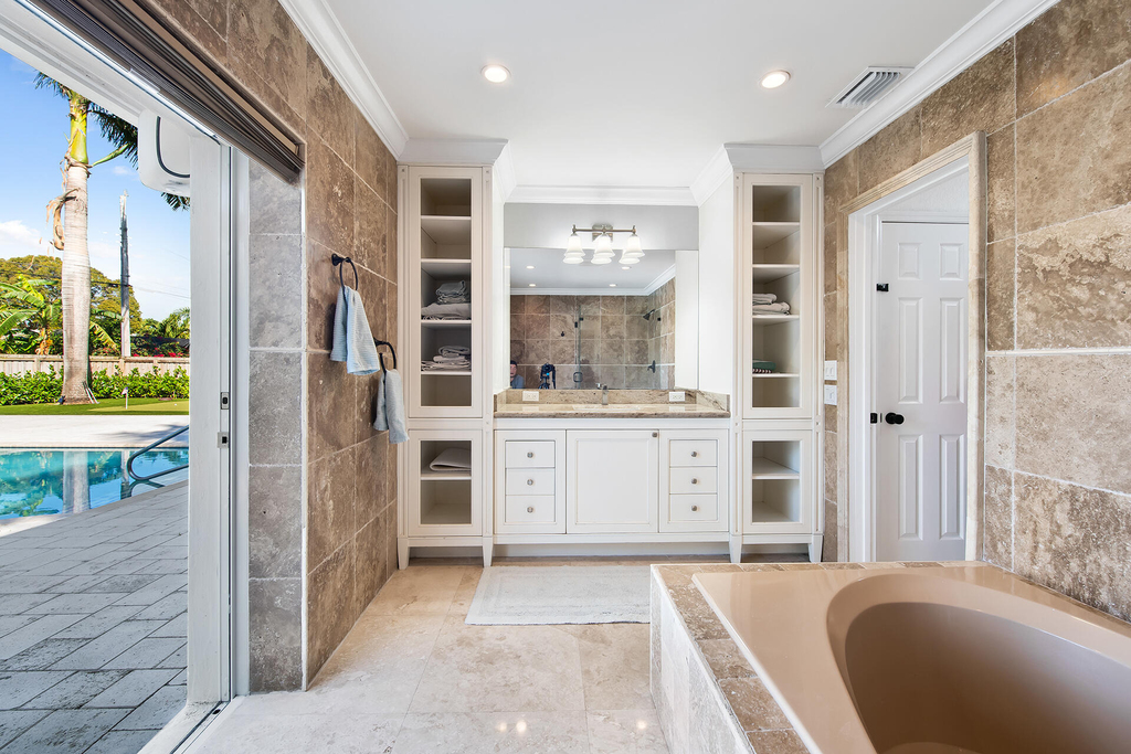 4761 Bayview Drive - Photo 12