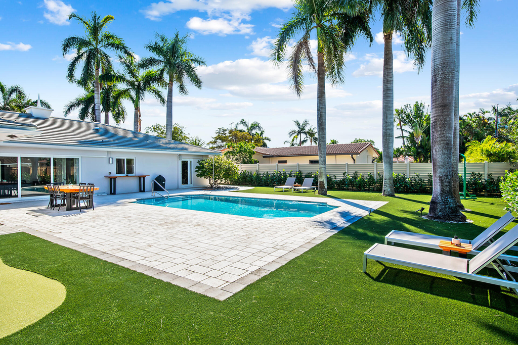 4761 Bayview Drive - Photo 21