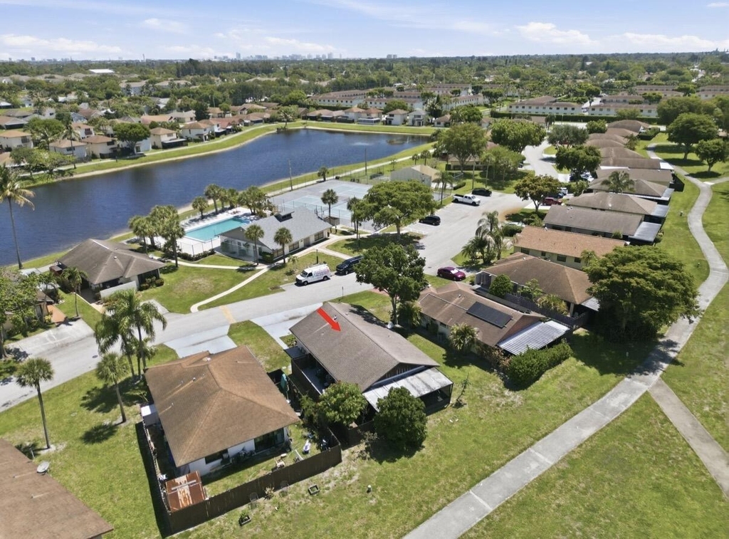 5330 Mendoza Street - Photo 19