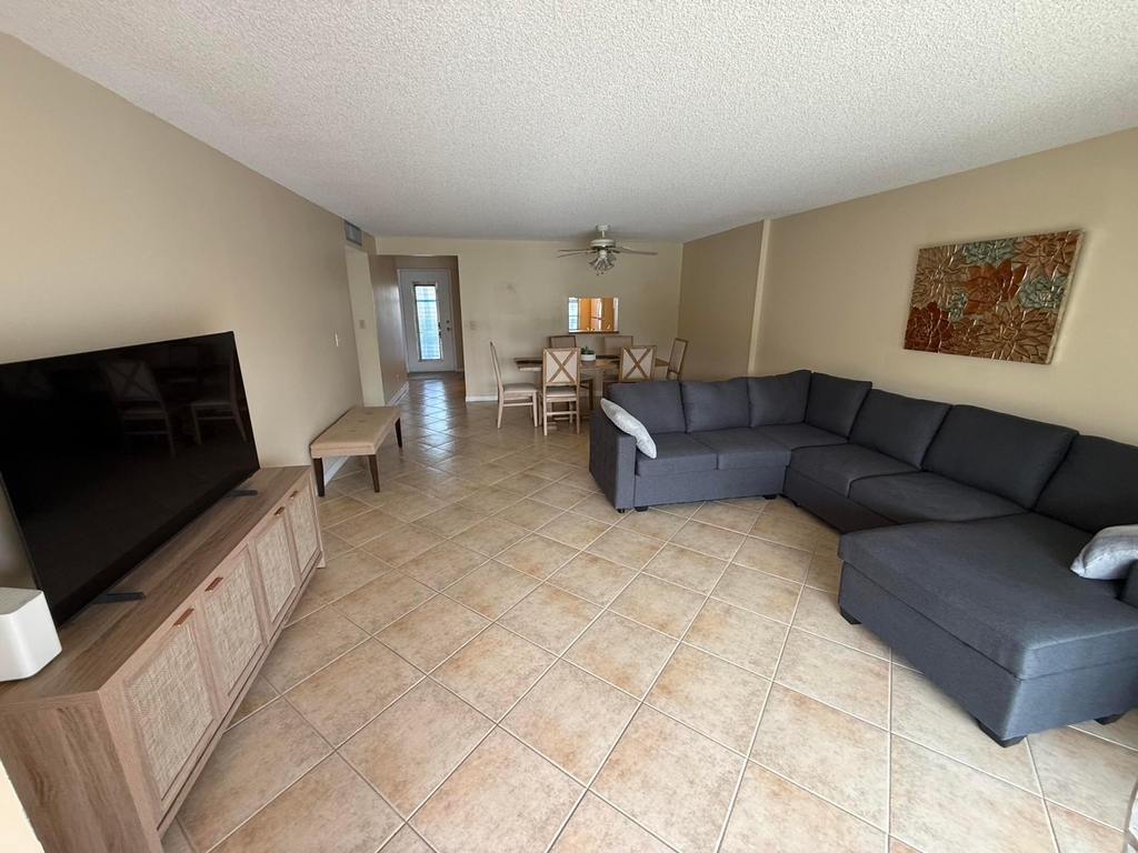 401 Se 3rd Street - Photo 18