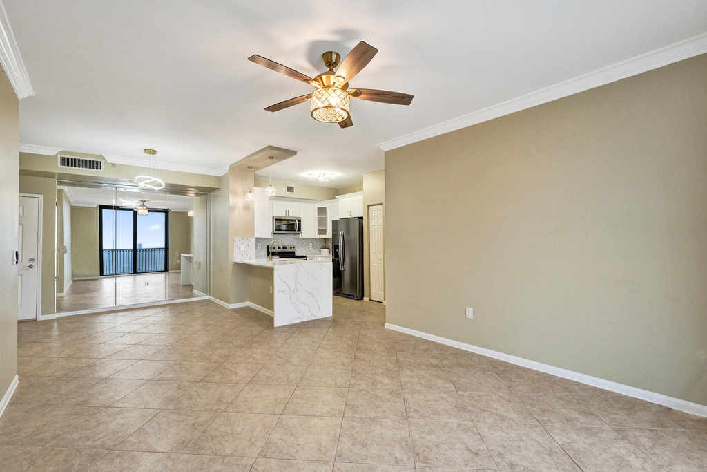 651 Okeechobee Boulevard - Photo 27