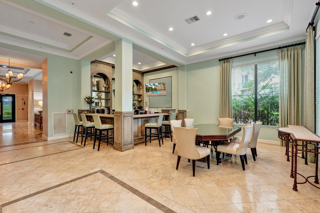651 Okeechobee Boulevard - Photo 44