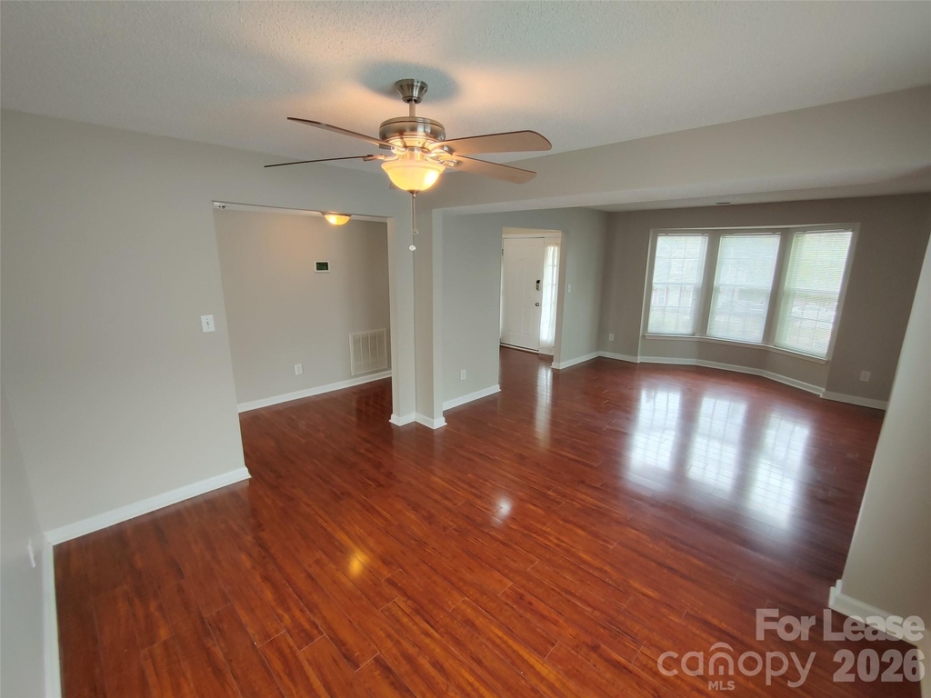 1901 Misty Vale Road - Photo 7