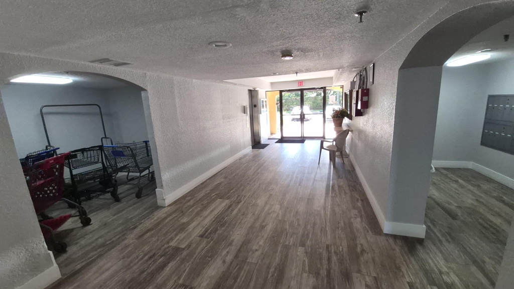 450 Egret Circle - Photo 3