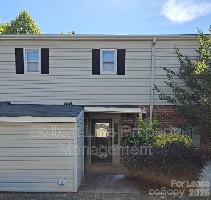 5949 Quail Hollow Road - Photo 1