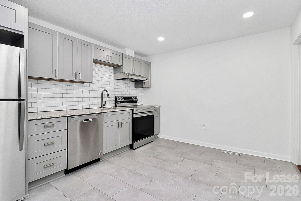 405 Pine Street - Photo 6