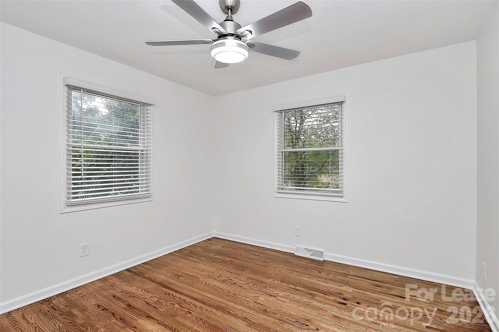 405 Pine Street - Photo 12