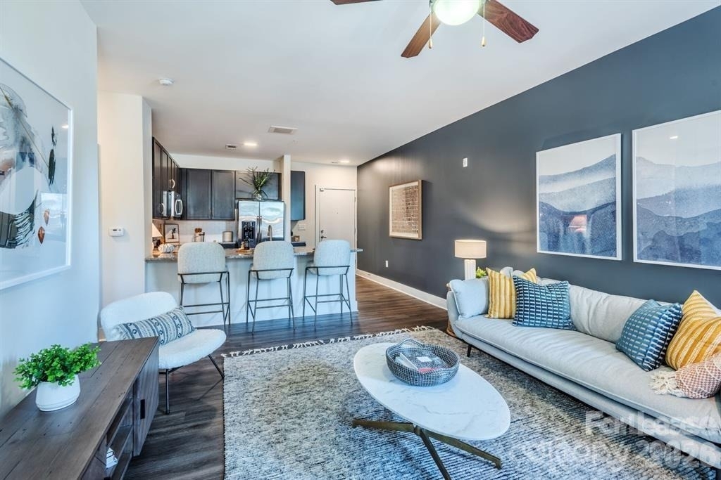 902 West Fourth Street - Photo 6