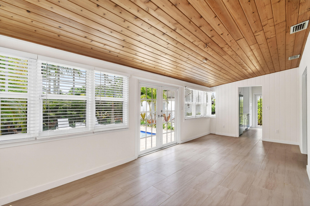 236 Greymon Drive - Photo 16