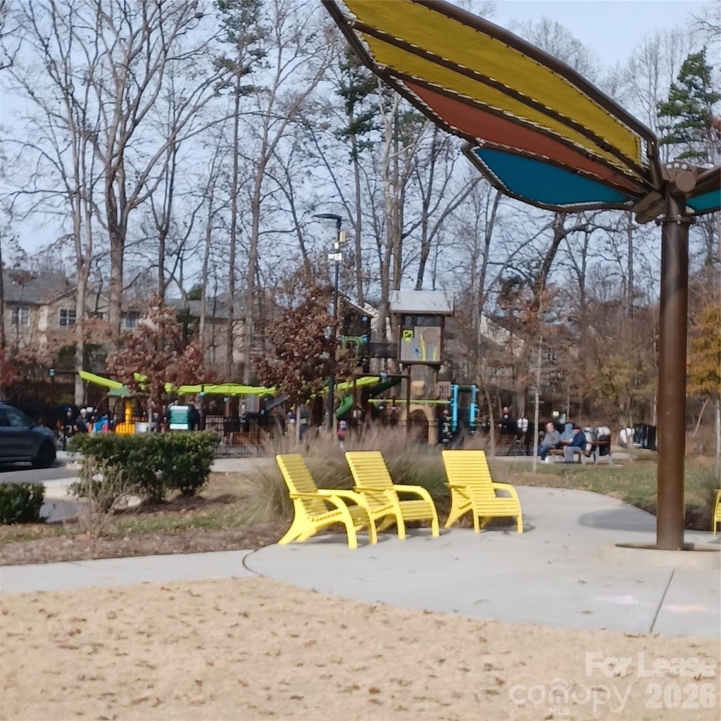 9572 Blossom Hill Drive - Photo 16