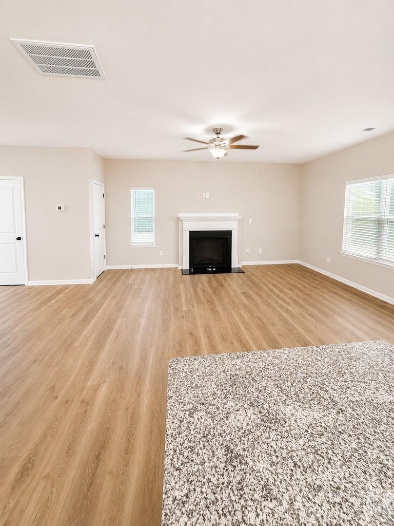 3228 Mcgee Hill Drive - Photo 4